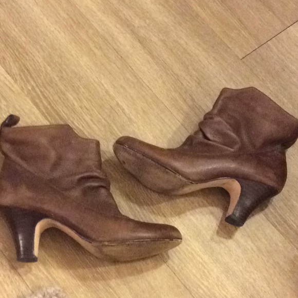 Steve Madden Booties - Picture 2 of 5